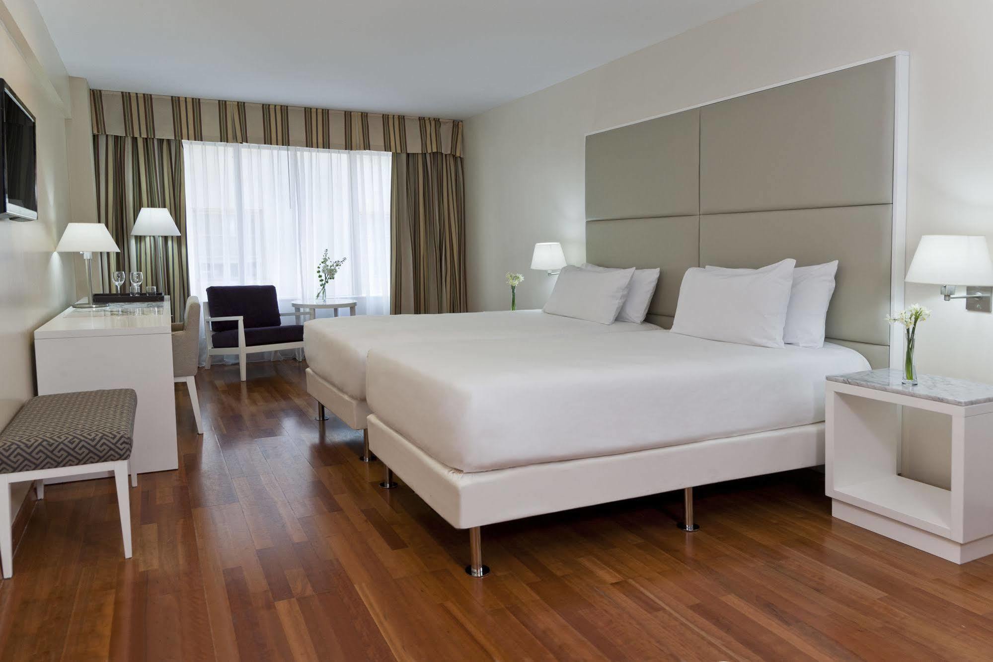 Hamilton House Hotel Дъмфрийс Екстериор снимка